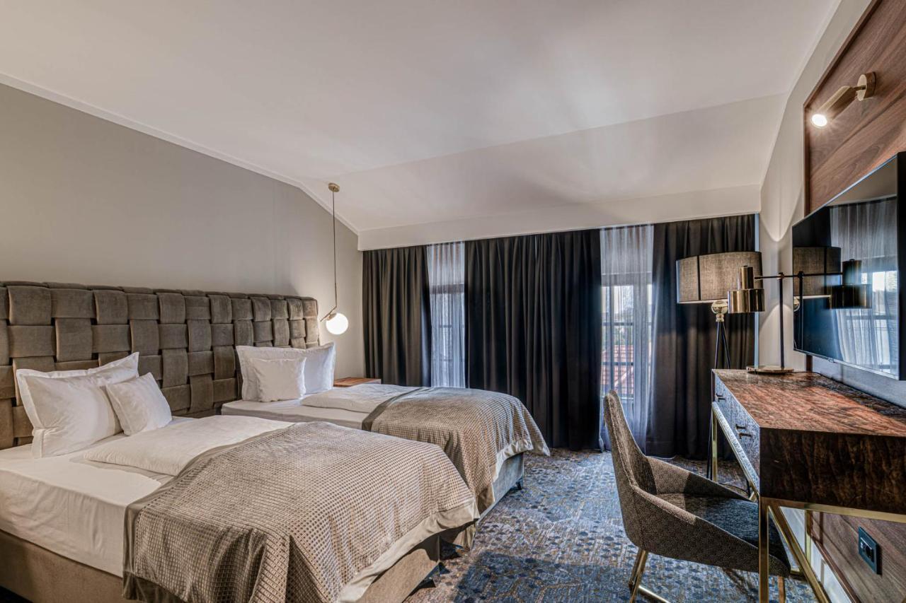Hotel Boutique Donna Anna Gyüreg Kültér fotó